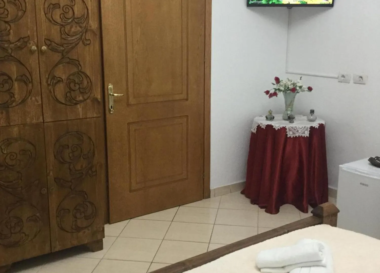 Guest House Luna Gjirokastër Albánie