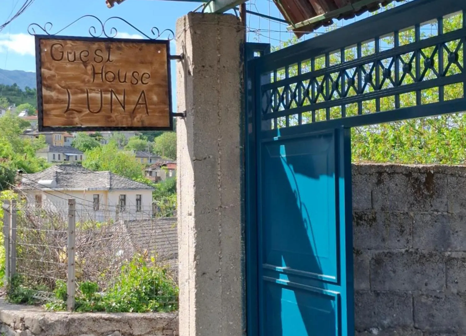 Guest House Luna Gjirokaster 0*,  Albania